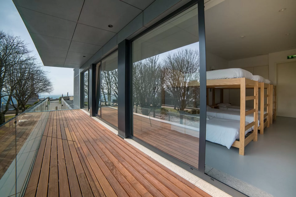 hostel_e_albergue_de_santa_luzia_ponto_de_vista_producoes_audiovisuais_scaled_e1670847474150