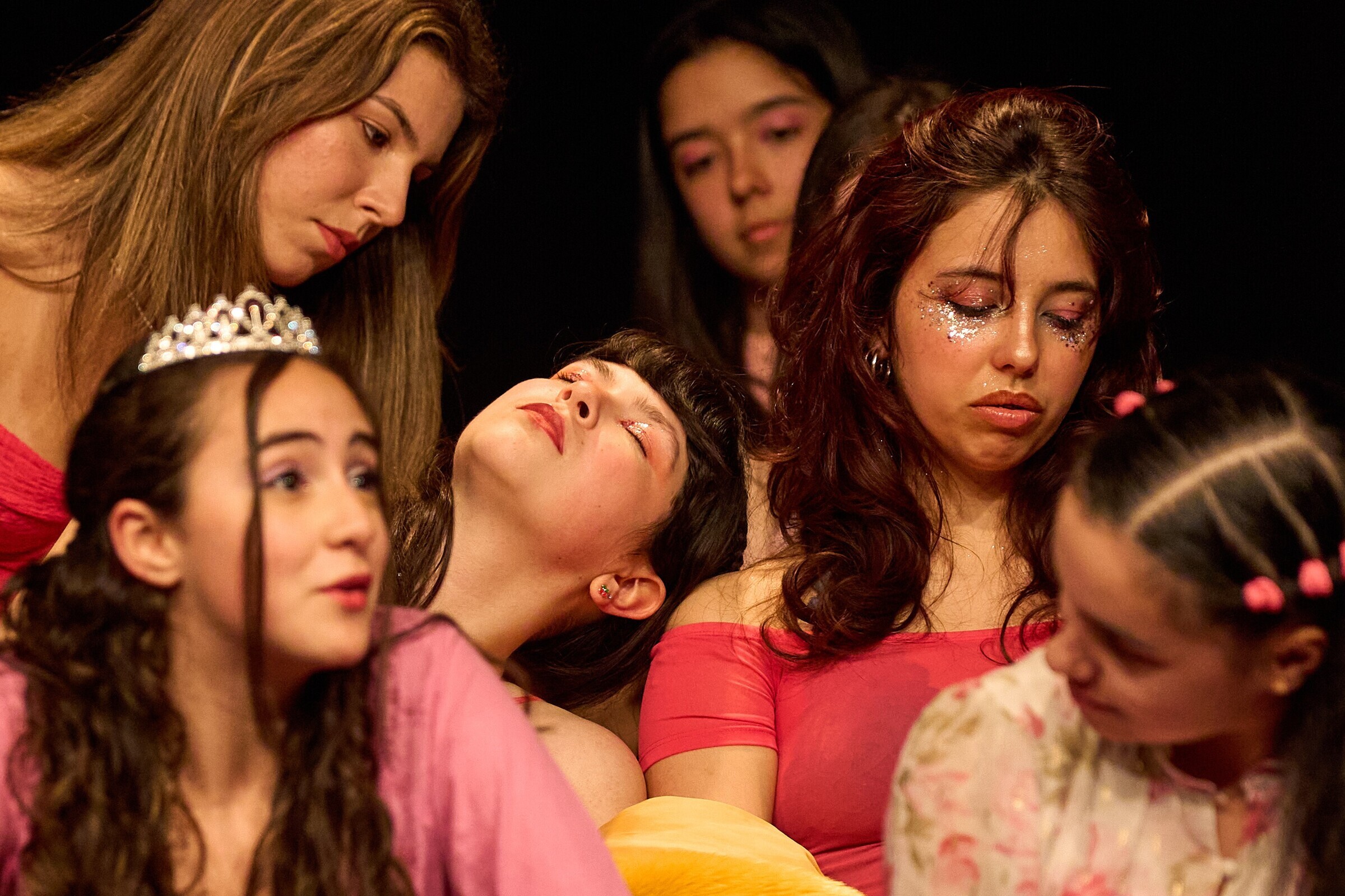 Apresentação Final das Oficinas Regulares de Teatro 