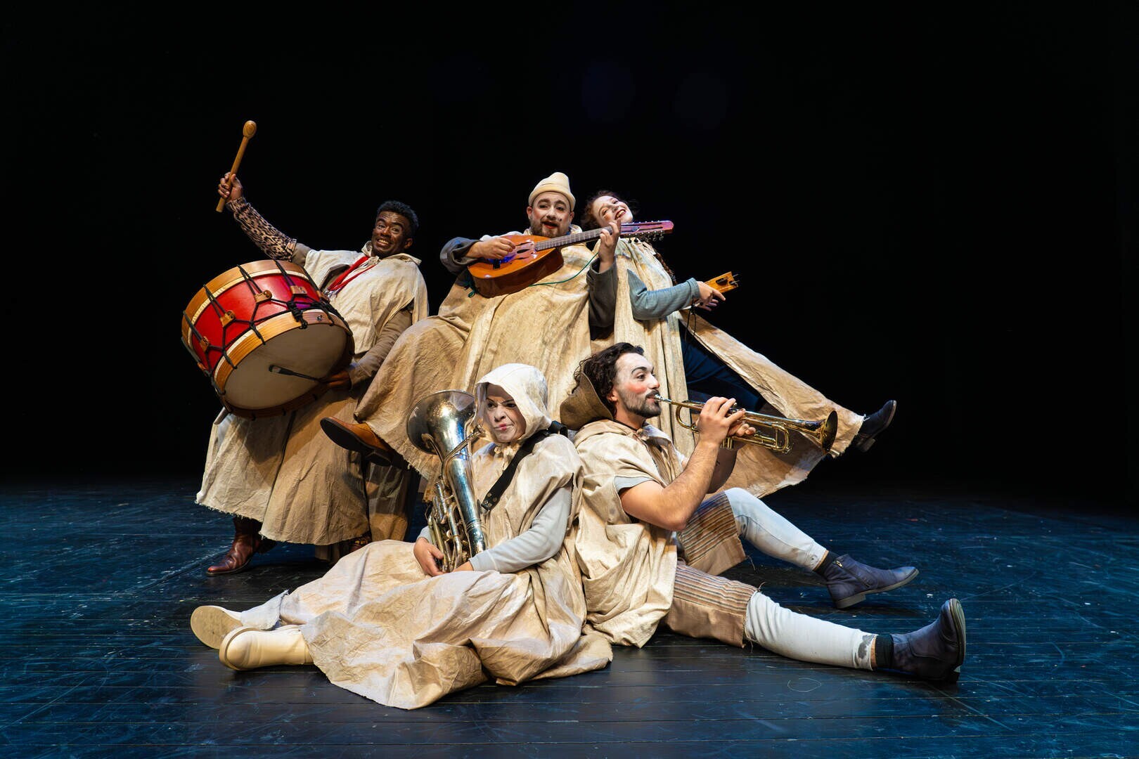 Teatro às Três Pancadas