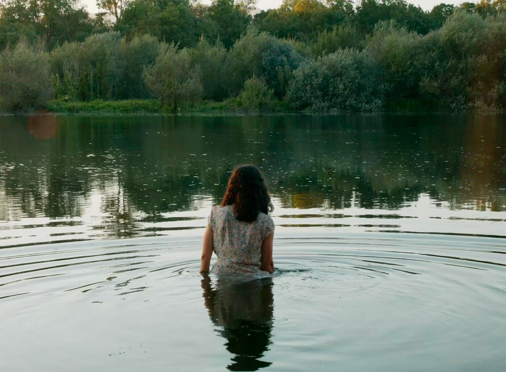 SESSÕES CINECLUBISTAS - As Melusinas à Margem do Rio