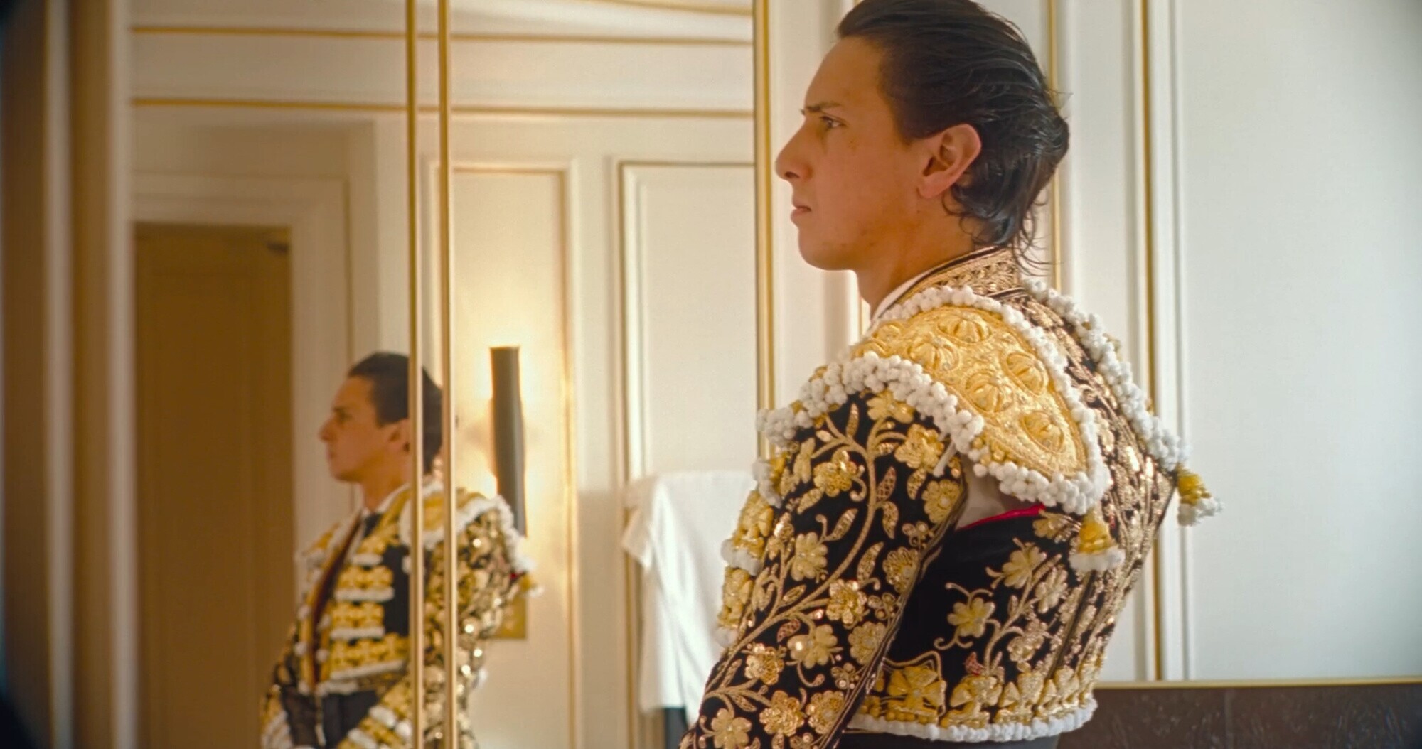 SESSÕES CINECLUBISTAS - Tardes de Solidão