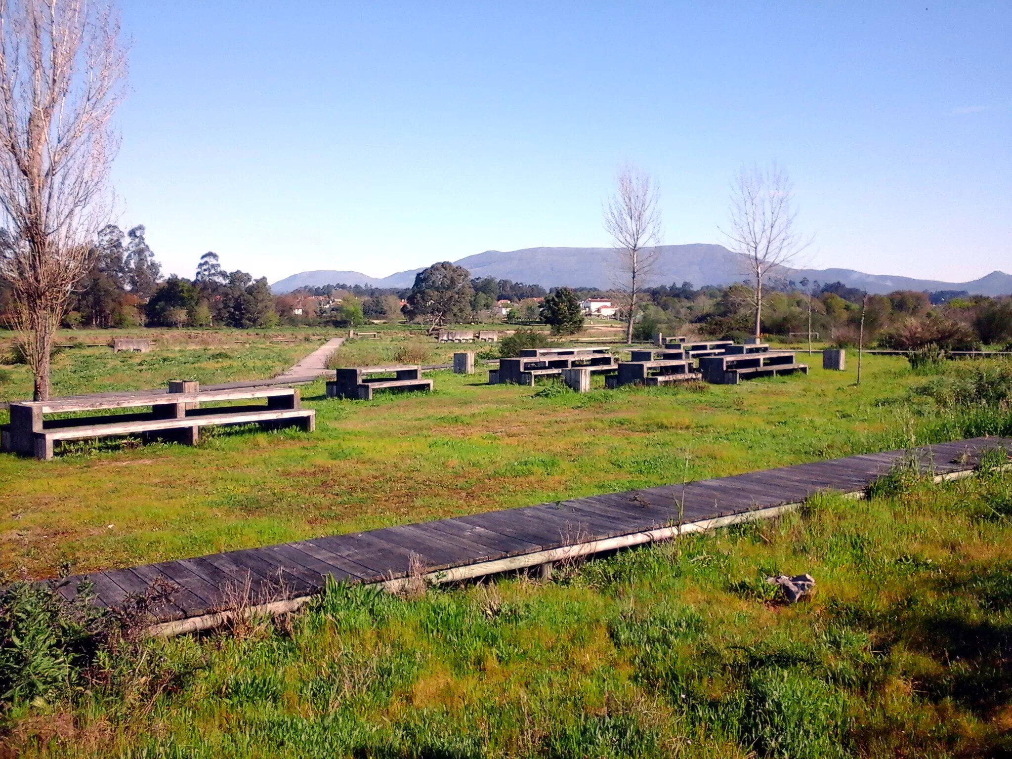 Parque de Merendas – Rio Lima (Deão)