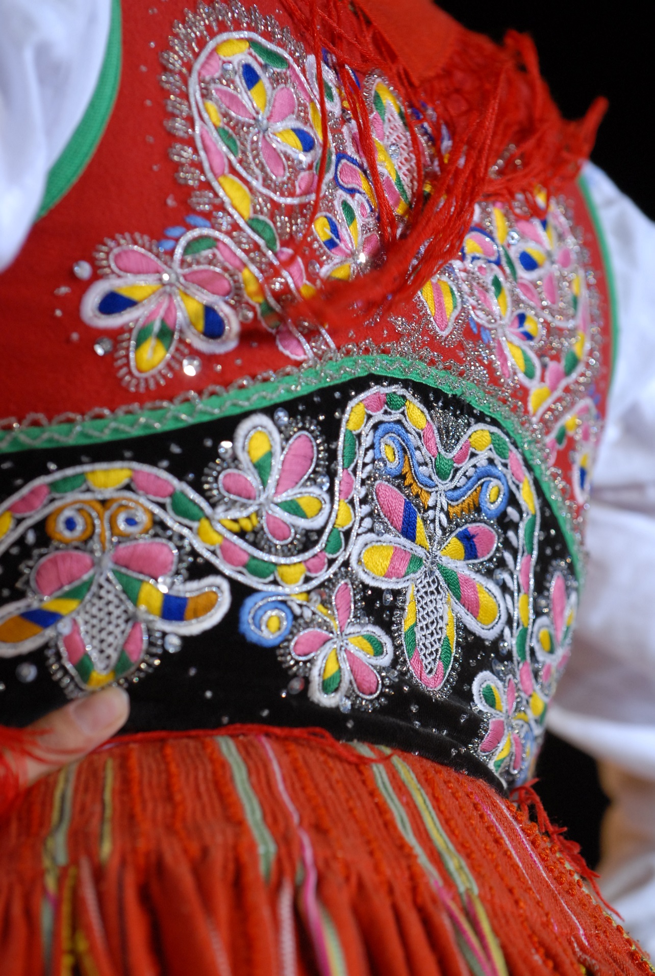 Traje de Viana do Castelo apresentado na EXPO 2020 DUBAI