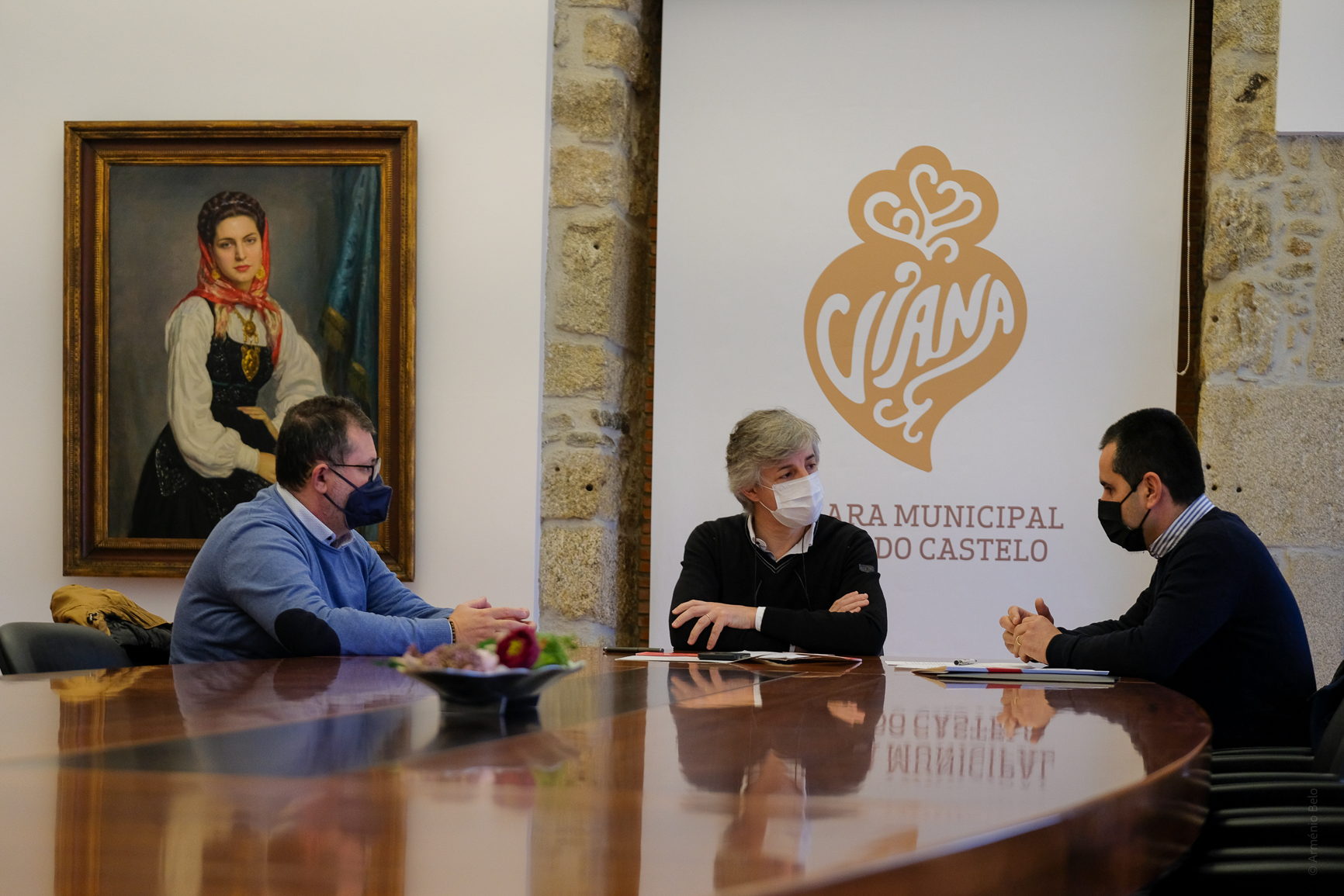 Empresa de confeção de vestuário exterior investe 250 mil euros na construção de nova unidade