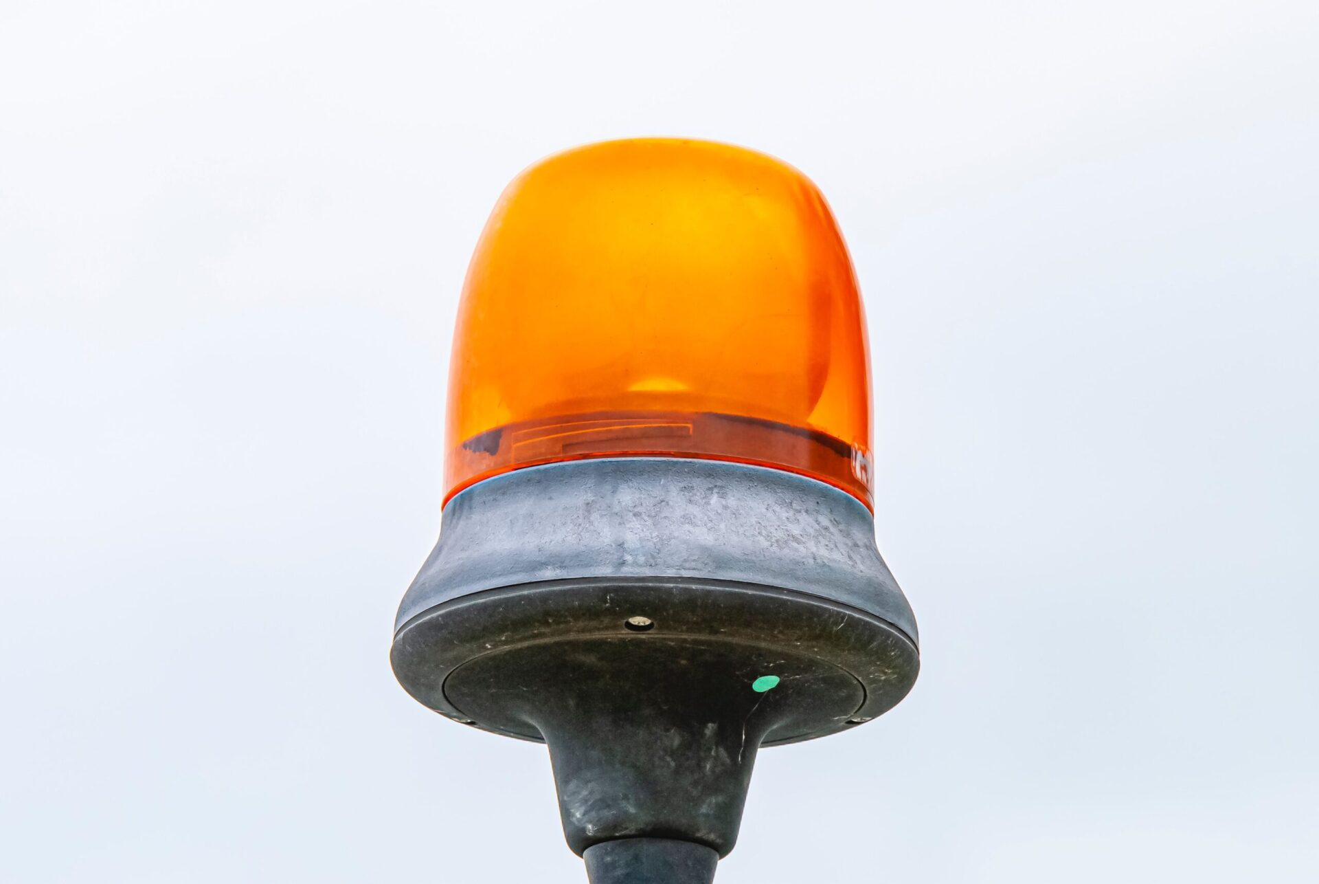 AVISO – Mini-autocarro elétrico