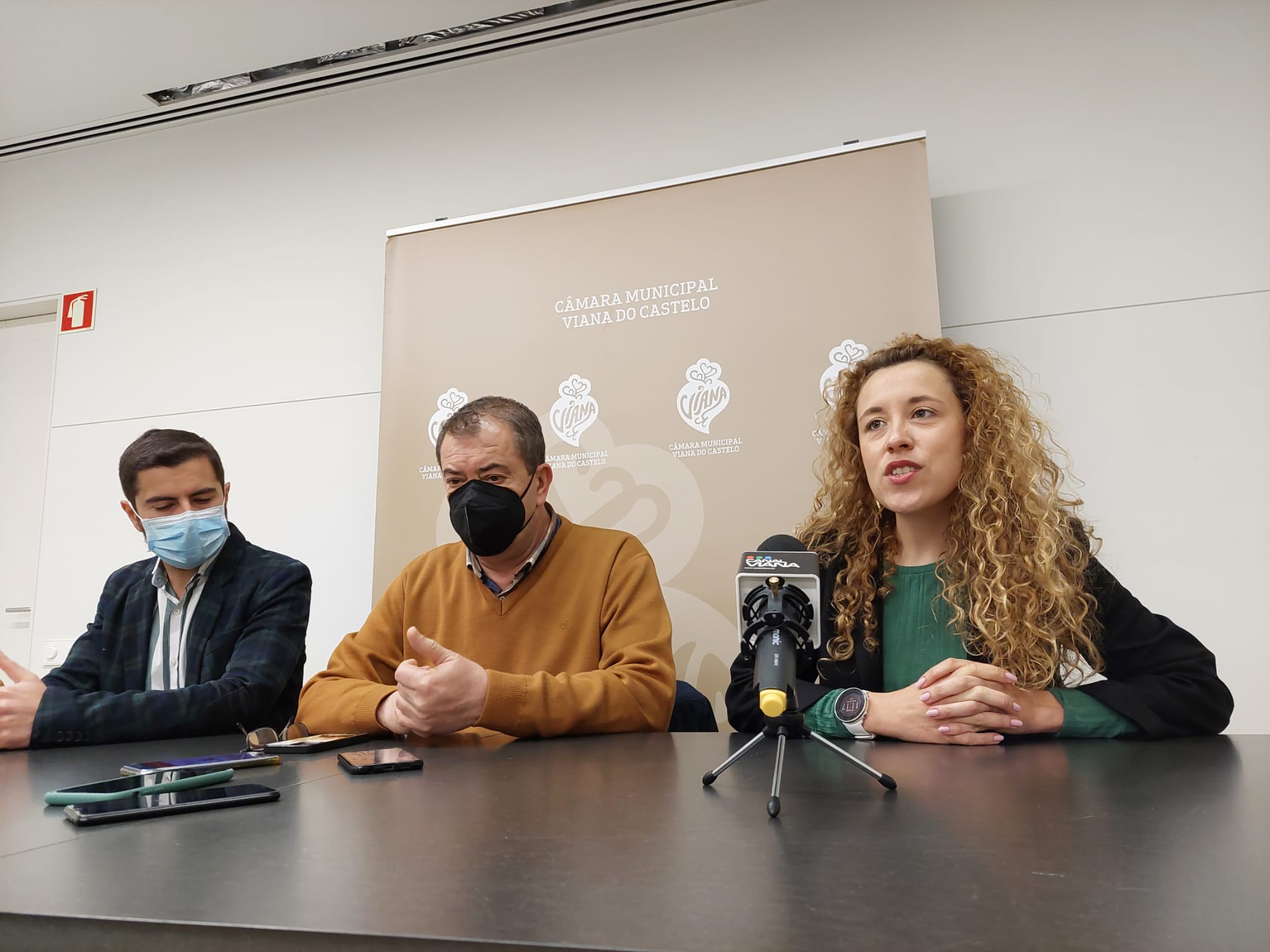 Maratona Cultural de Apoio ao Povo Ucraniano traz centenas de artistas ao Centro Cultural / Praç...
