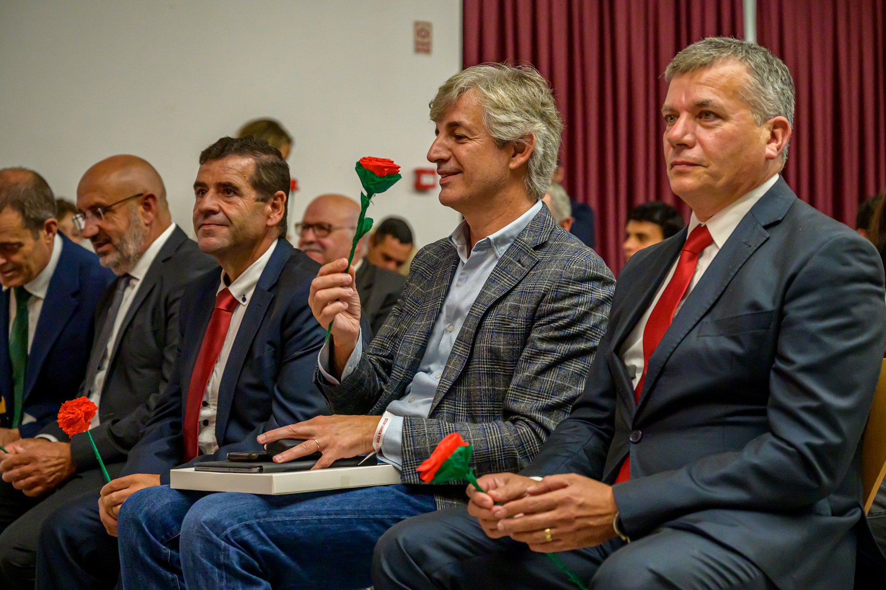 Outeiro inaugura Memorial aos Combatentes do Ultramar e celebra 50 anos do 25 de Abril